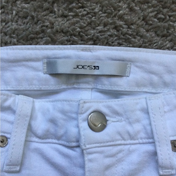 🔥🔥HOST PIC🔥🔥 Joe’s White Jeans - Picture 4 of 16